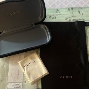 Gucci Black Velvet Eyeglasses Case with Cleaning Cloth & Extra bag